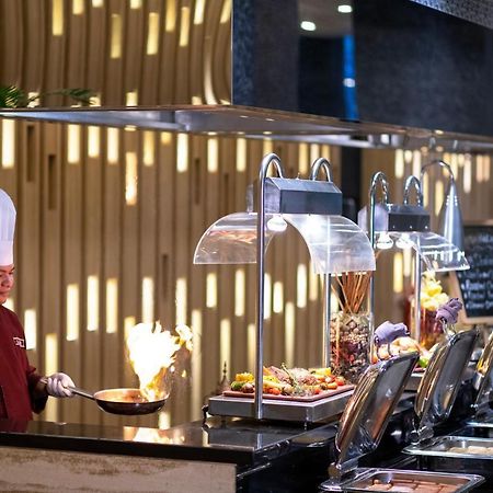 Grand Mercure Jakarta Kemayoran Extérieur photo