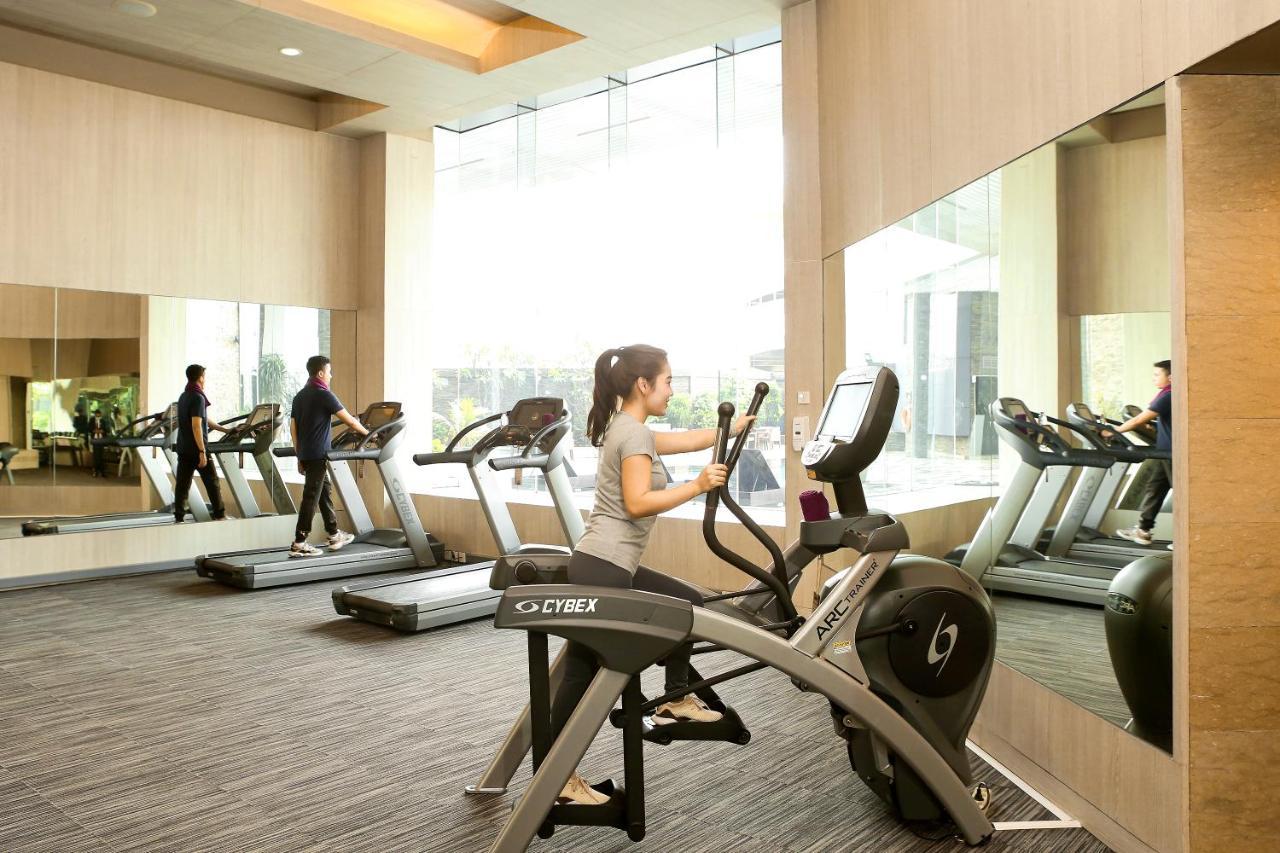 Grand Mercure Jakarta Kemayoran Extérieur photo