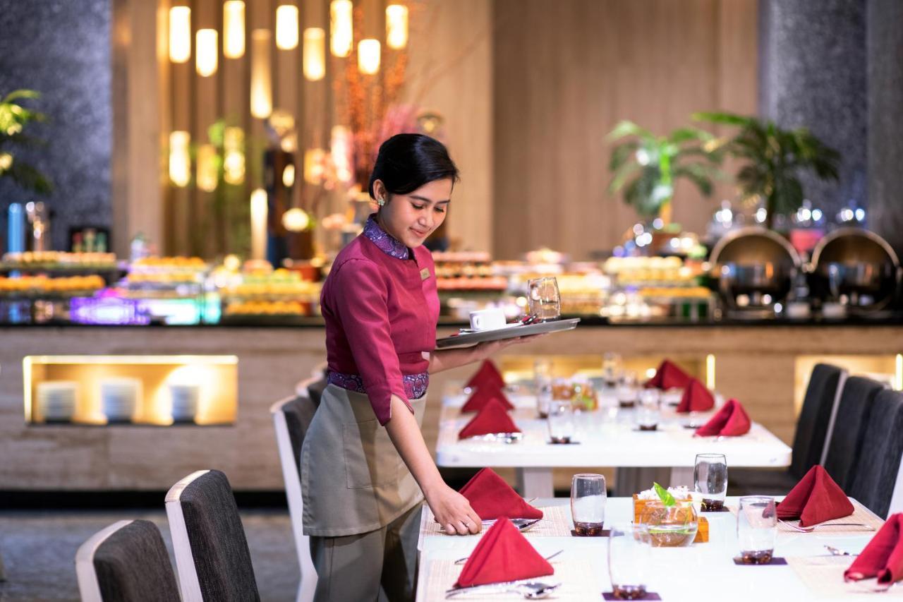 Grand Mercure Jakarta Kemayoran Extérieur photo