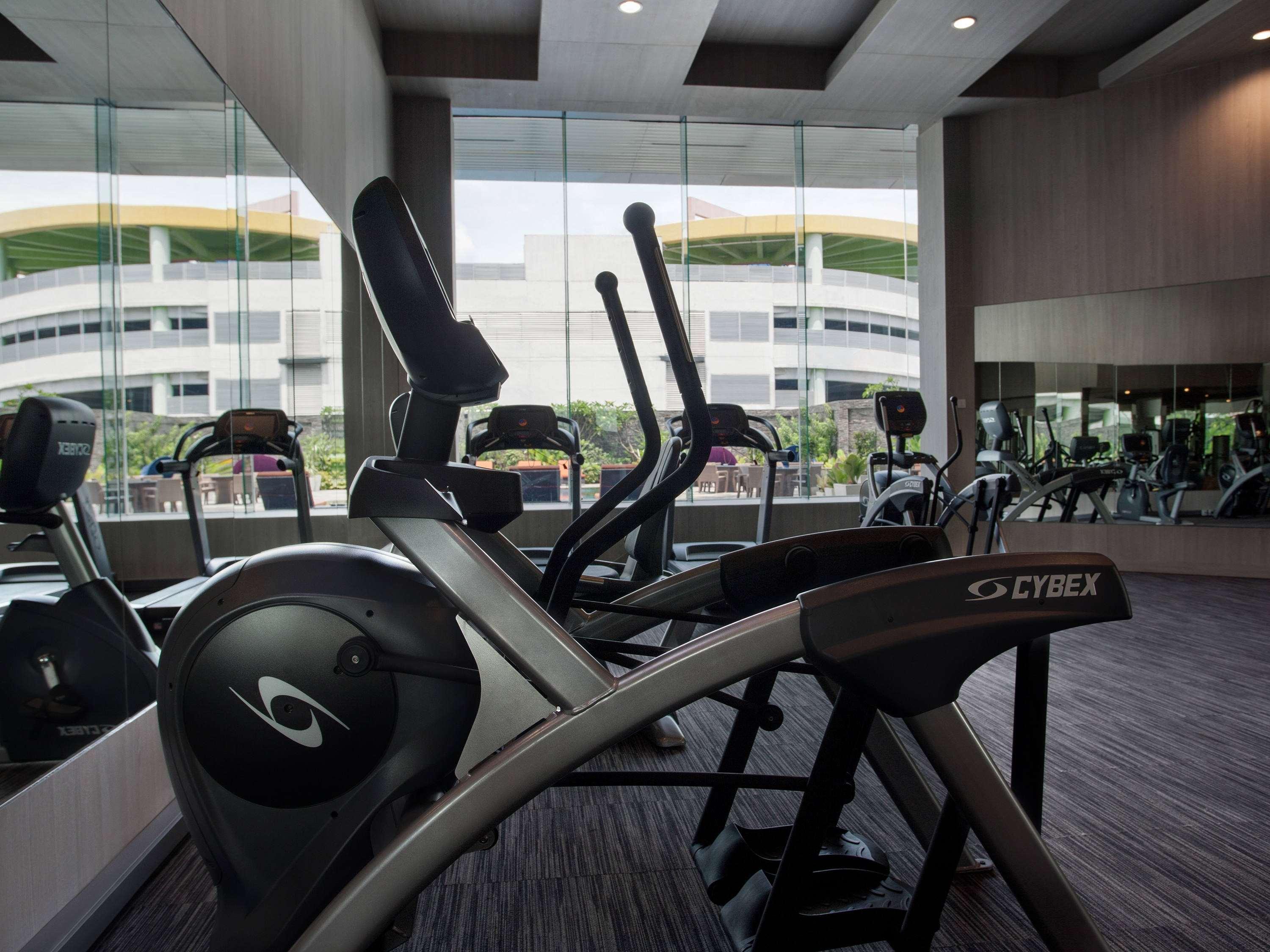 Grand Mercure Jakarta Kemayoran Extérieur photo